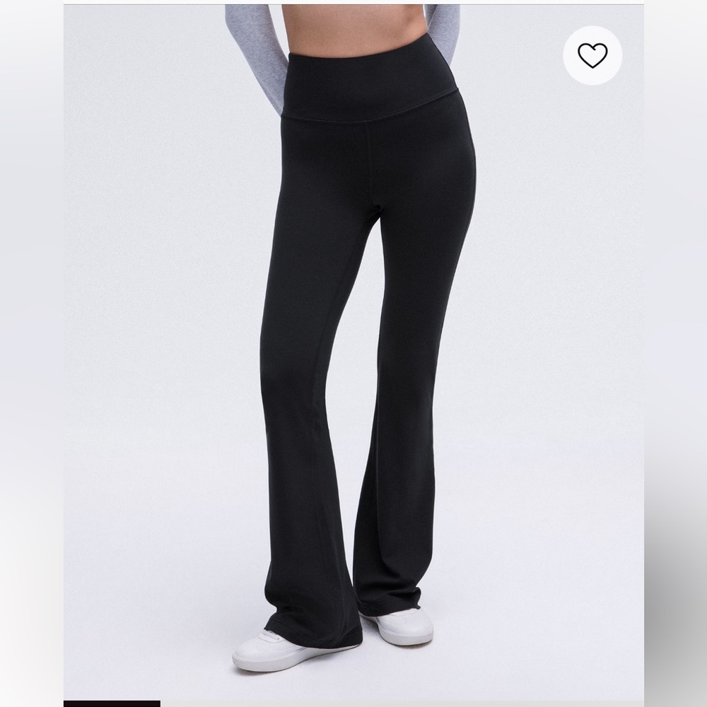 Lululemon Groove Nulu Super High Rise Flared Pant Regular